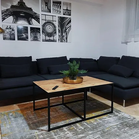 La Lola Apartment Cluj-Napoca